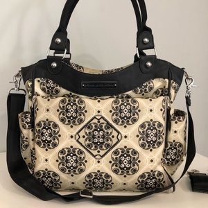 Petunia Pickle Bottom Diaper Bag City Carryall